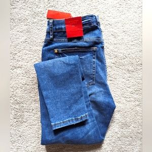 NWT Jennifer Lopez Skinny Jeans size 8